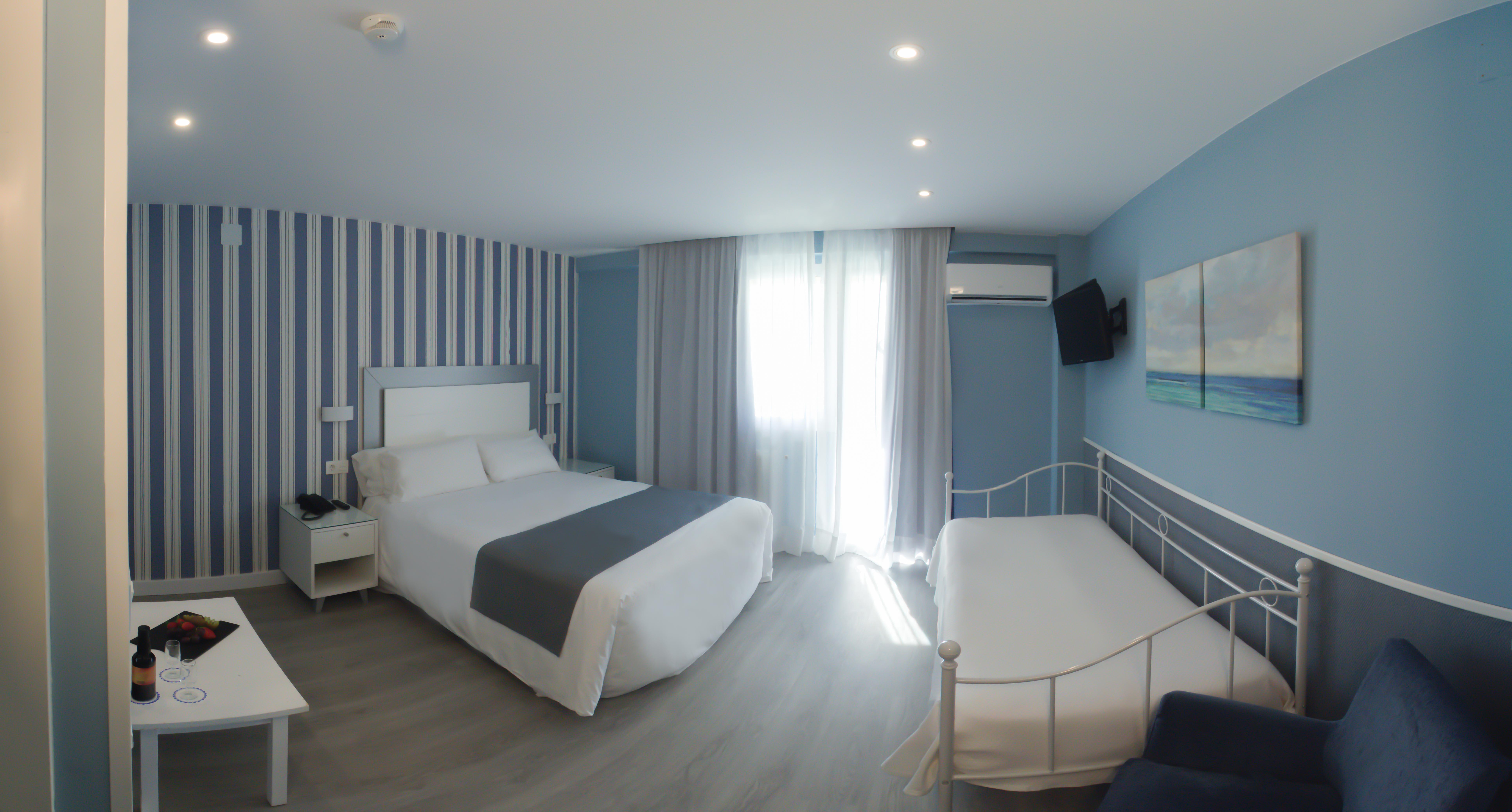 La Barracuda Hotell Torremolinos Exteriör bild