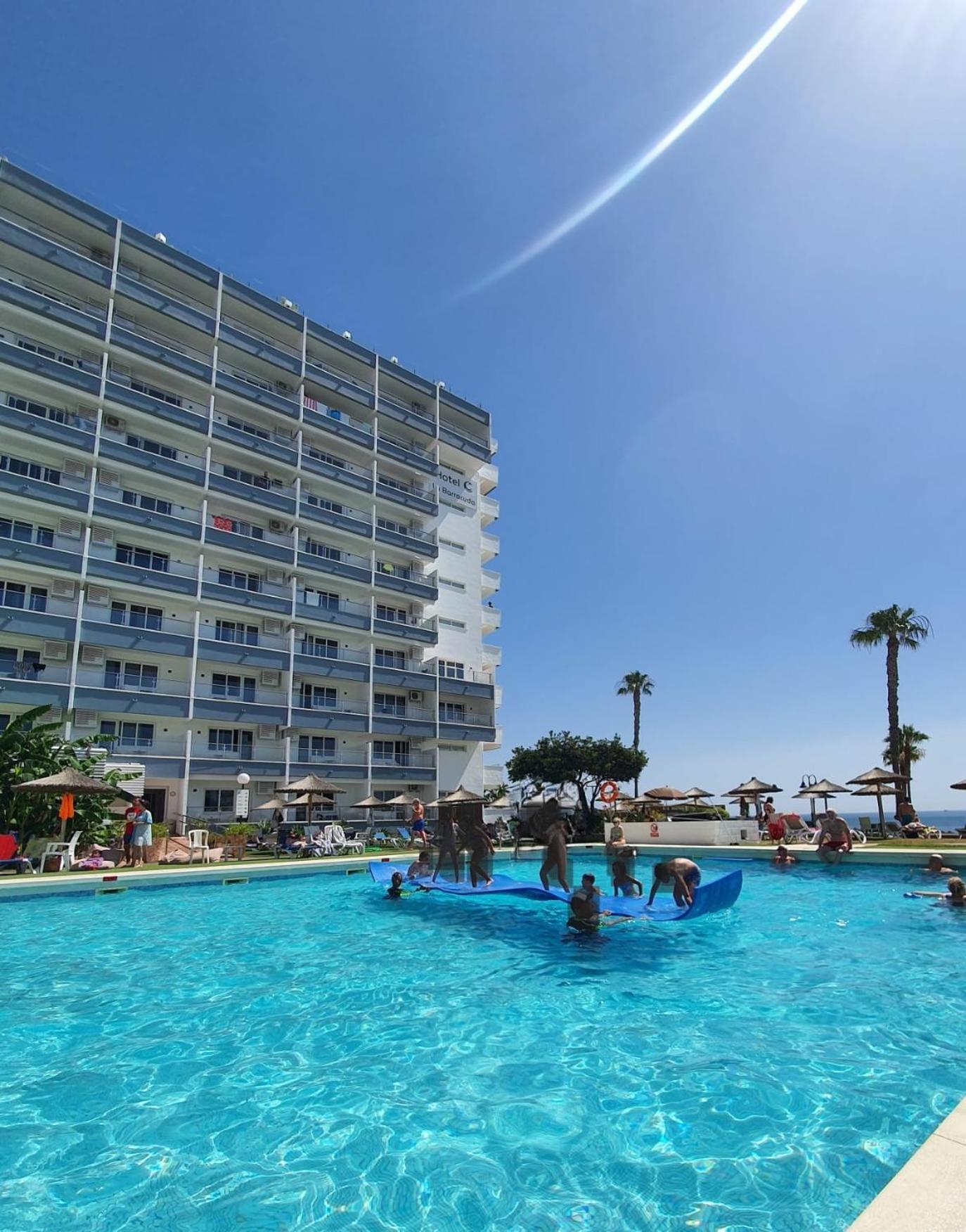 La Barracuda Hotell Torremolinos Exteriör bild