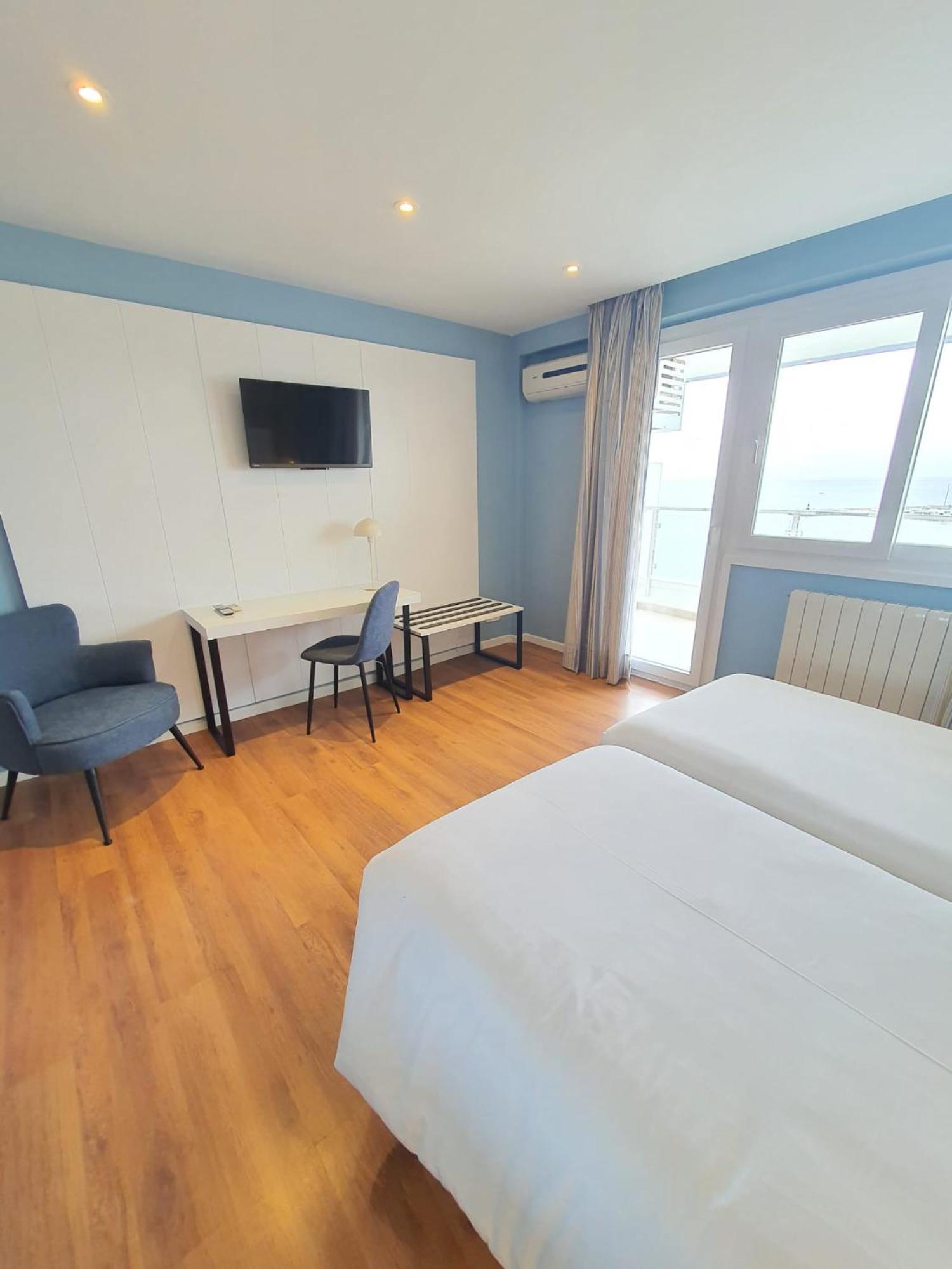 La Barracuda Hotell Torremolinos Exteriör bild